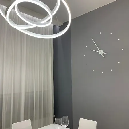 22 Floor *