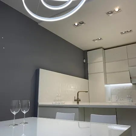 22 Floor Διαμέρισμα *